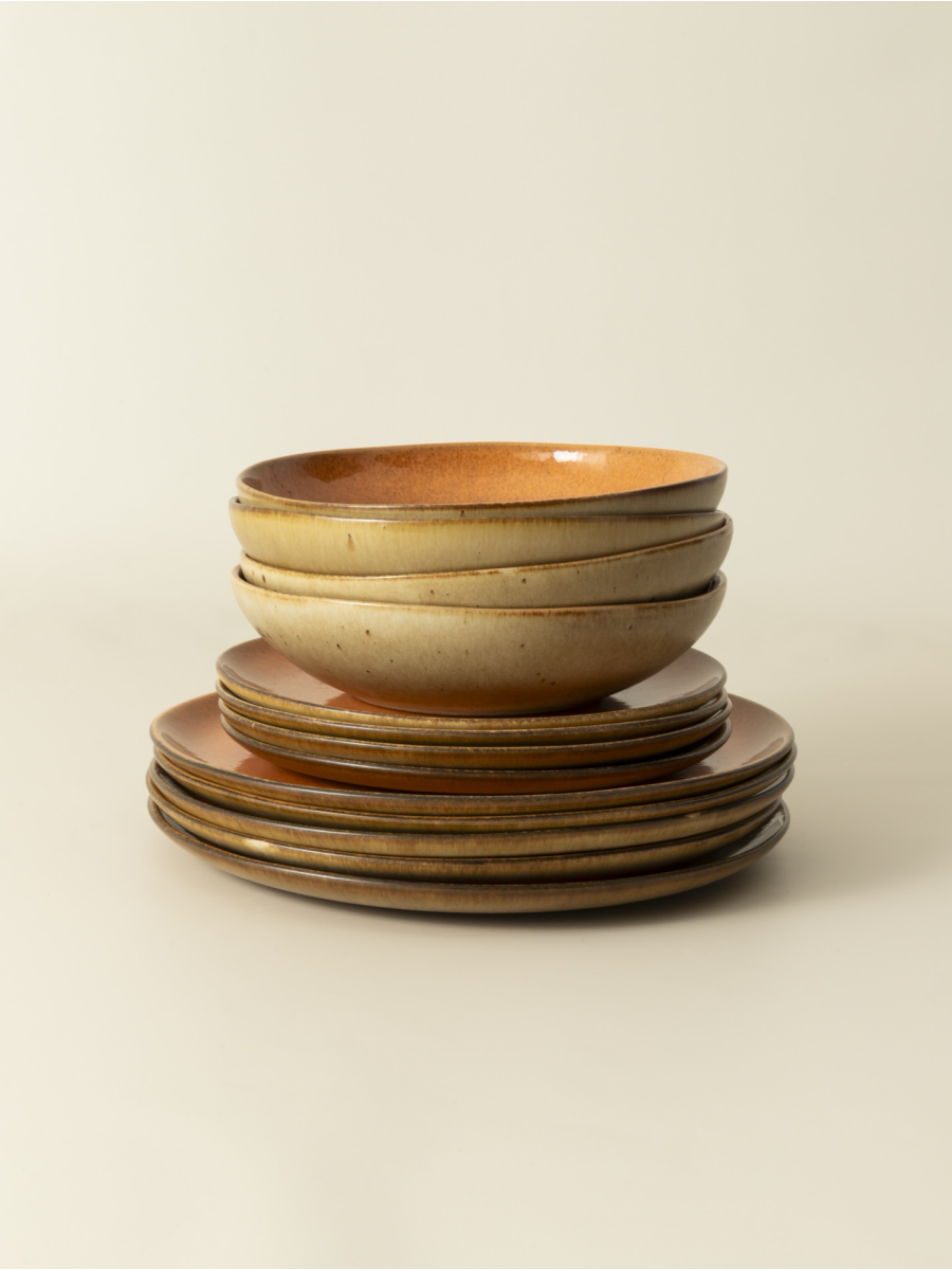 Set de 12 piezas con plato para pasta  - Flower Seeds